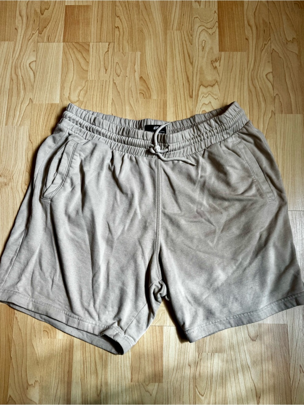 H&M Light Beige Athletic Drawstring Shorts